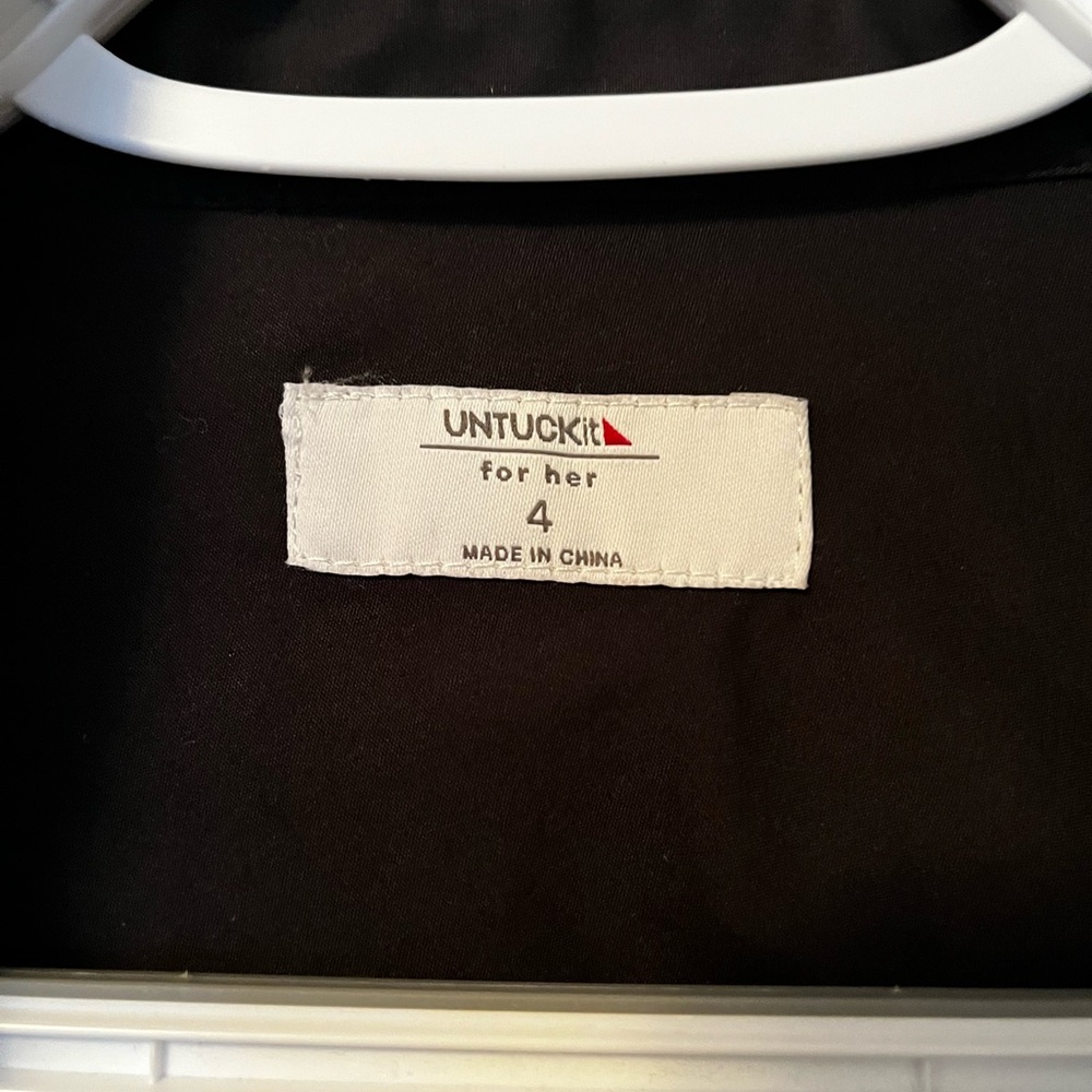 UNTUCKit Black Long Sleeve Button-Down Dress Size 4 - Picture 3 of 5